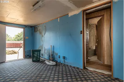 340 Fifth St, Dillard, OR 97432 - Photo 23