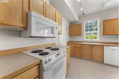 13210 SE 7th St #N66, Vancouver, WA 98683 - Photo 9