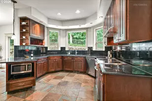21980 SE Upper Matthews Creek Ln, Amity, OR 97101 - Photo 3