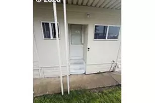 12450 SW Fischer Rd, Portland, OR 97224 - Photo 13