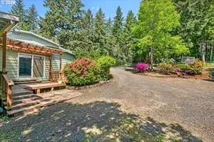 25014 Hall Rd, Cheshire, OR 97419 - Photo 43
