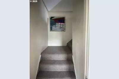 3955 SE Madison St, Portland, OR 97214 - Photo 29