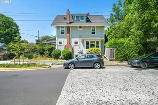 3955 SE Madison St, Portland, OR 97214 - Photo 3