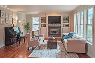 1046 NW Deerfern Loop, Camas, WA 98607 - Photo 5