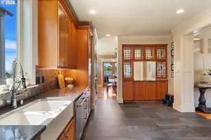 1046 NW Deerfern Loop, Camas, WA 98607 - Photo 3