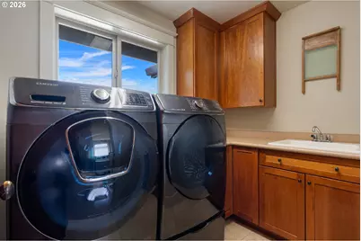 1046 NW Deerfern Loop, Camas, WA 98607 - Photo 21