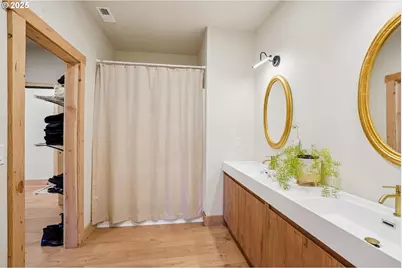 1016 Lincoln Ln, Kelso, WA 98626 - Photo 37