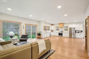 1016 Lincoln Ln, Kelso, WA 98626 - Photo 7