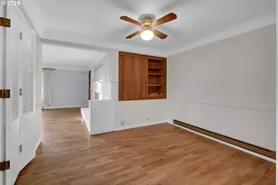 1665 Evergreen Dr, Eugene, OR 97404 - Photo 11