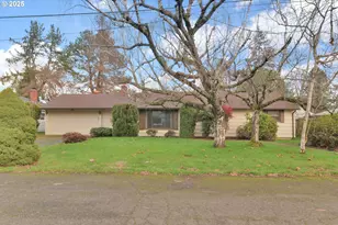 1665 Evergreen Dr, Eugene, OR 97404 - Photo 3