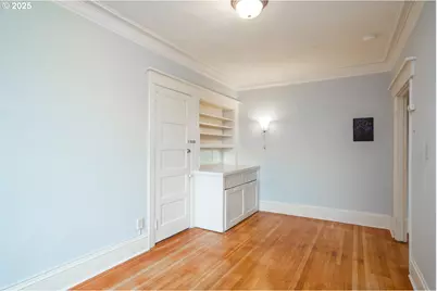 2109 NW Irving St #407, Portland, OR 97210 - Photo 15