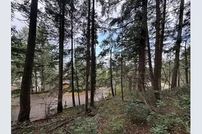 3605 Emerald St, Eugene, OR 97405 - Photo 3