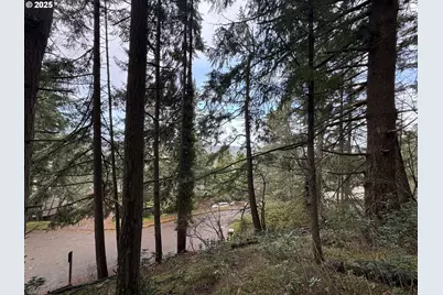 3605 Emerald St, Eugene, OR 97405 - Photo 1