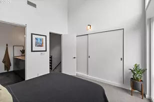 245 SW Meade St, Portland, OR 97201 - Photo 27