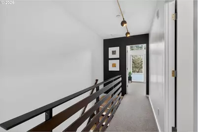 245 SW Meade St #C3, Portland, OR 97201 - Photo 23