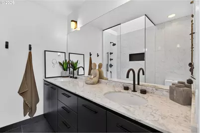 245 SW Meade St #C3, Portland, OR 97201 - Photo 29