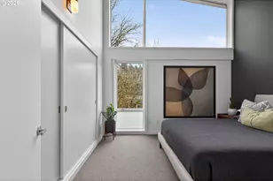 245 SW Meade St, Portland, OR 97201 - Photo 25