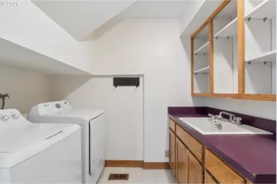 2107 Club House Dr, West Linn, OR 97068 - Photo 23