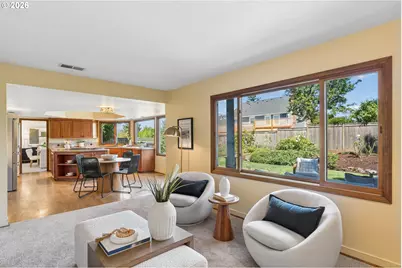 2107 Club House Dr, West Linn, OR 97068 - Photo 21
