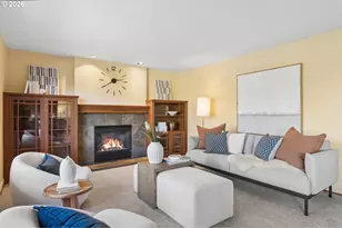 2107 Club House Dr, West Linn, OR 97068 - Photo 19