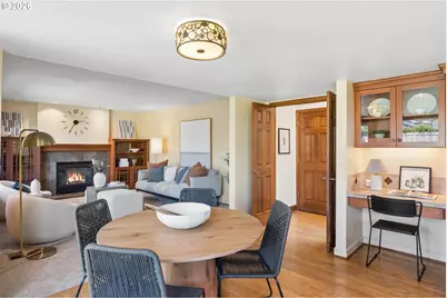 2107 Club House Dr, West Linn, OR 97068 - Photo 15