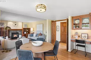 2107 Club House Dr, West Linn, OR 97068 - Photo 15