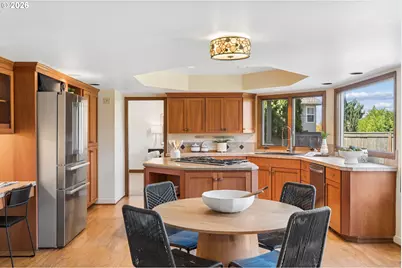 2107 Club House Dr, West Linn, OR 97068 - Photo 17