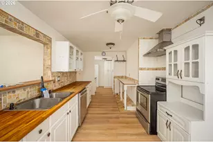 792 Clone Ave, Yoncalla, OR 97499 - Photo 15