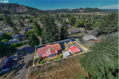 792 Clone Ave, Yoncalla, OR 97499 - Photo 35