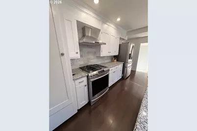 3826 SW Council Crest Dr, Portland, OR 97239 - Photo 17