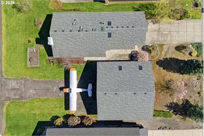 834 Cessna St, Independence, OR 97351 - Photo 25