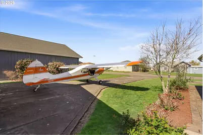 834 Cessna St, Independence, OR 97351 - Photo 31