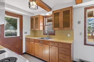 14301530163 S Wells Dr, Lincoln City, OR 97367 - Photo 19