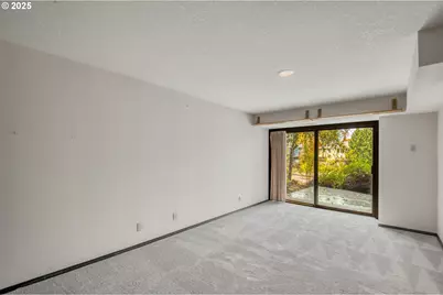 234 NE Shannon St, Hillsboro, OR 97124 - Photo 31