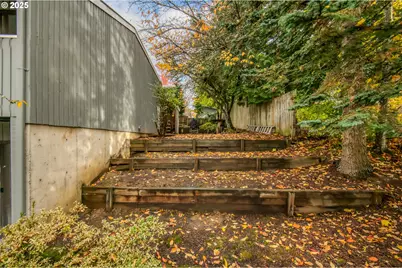 234 NE Shannon St, Hillsboro, OR 97124 - Photo 41