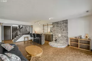 234 NE Shannon St, Hillsboro, OR 97124 - Photo 25