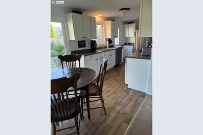 450 Cardinal Way, Springfield, OR 97477 - Photo 5