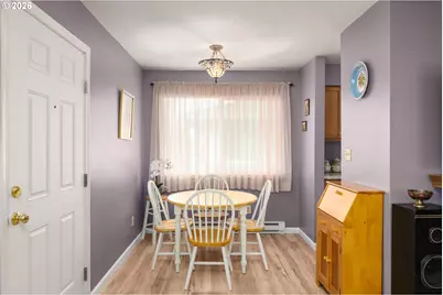 1465 NE Kane Dr, Gresham, OR 97030 - Photo 9