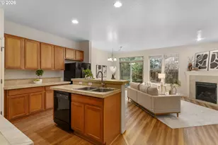 1436 NE Alexandria Pl, Hillsboro, OR 97124 - Photo 3