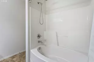 1436 NE Alexandria Pl, Hillsboro, OR 97124 - Photo 13