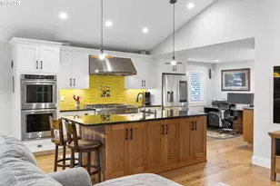 3215 SE Baypoint Dr, Vancouver, WA 98683 - Photo 9