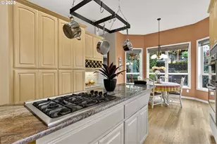 14341 SE Terrace Dr, Clackamas, OR 97015 - Photo 13