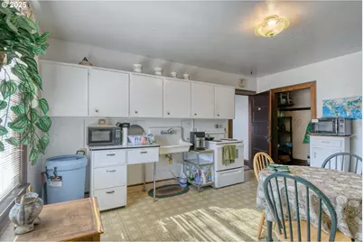 714 SE Byers Ave, Pendleton, OR 97801 - Photo 19