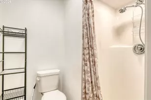 714 SE Byers Ave, Pendleton, OR 97801 - Photo 23