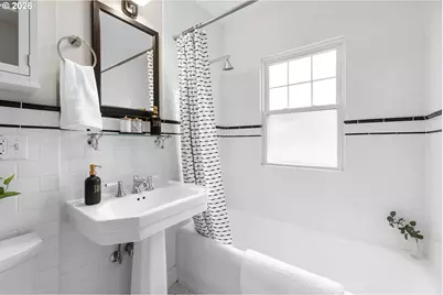 1415 NE 58th Ave, Portland, OR 97213 - Photo 27