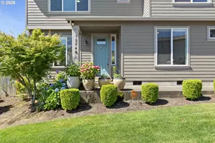 12740 SE Gateway Dr, Happy Valley, OR 97086 - Photo 3