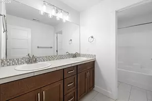 12740 SE Gateway Dr, Happy Valley, OR 97086 - Photo 35