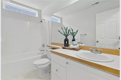 5632 NE Hidden Creek Dr, Hillsboro, OR 97124 - Photo 21