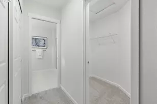 5632 NE Hidden Creek Dr, Hillsboro, OR 97124 - Photo 15