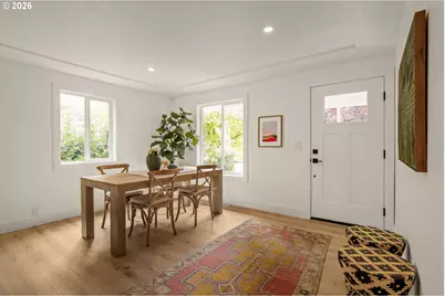 10114 N Calhoun Ave, Portland, OR 97203 - Photo 9